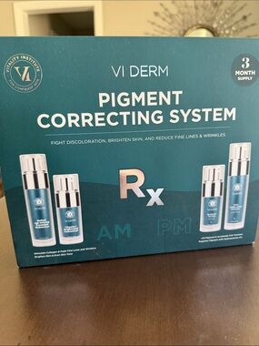 Pigment Correcting System in Teal - Brightening AM/PM Kit